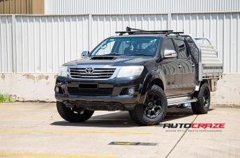 TOYOTA HILUX N70 4WD GLAMIS MATTE BLACK